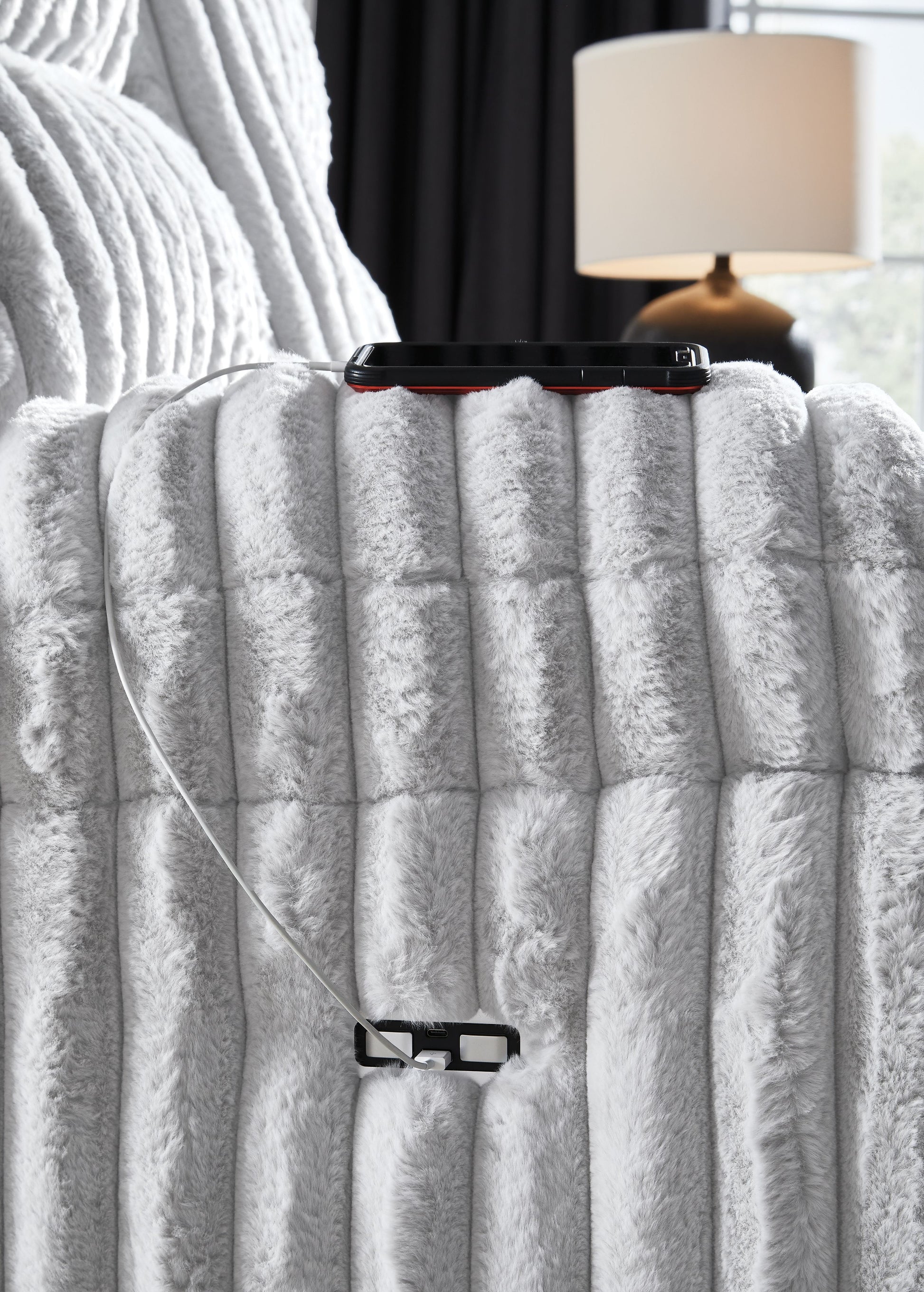 Rhines Falls - Alloy - Zero Wall Recliner