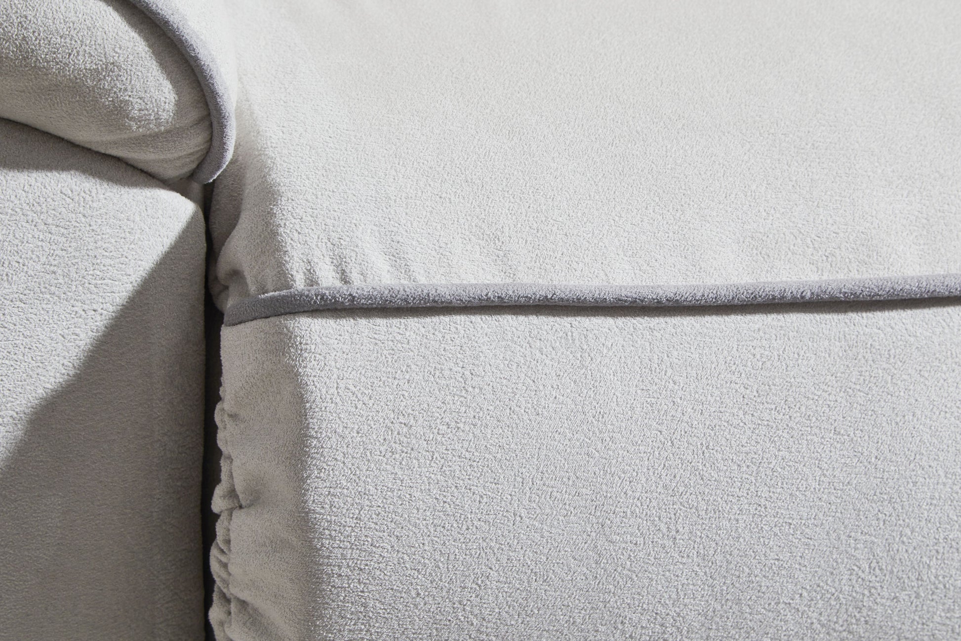 Social Pointe - Pearl / Ash - Power Recliner / Adjustable Headrest