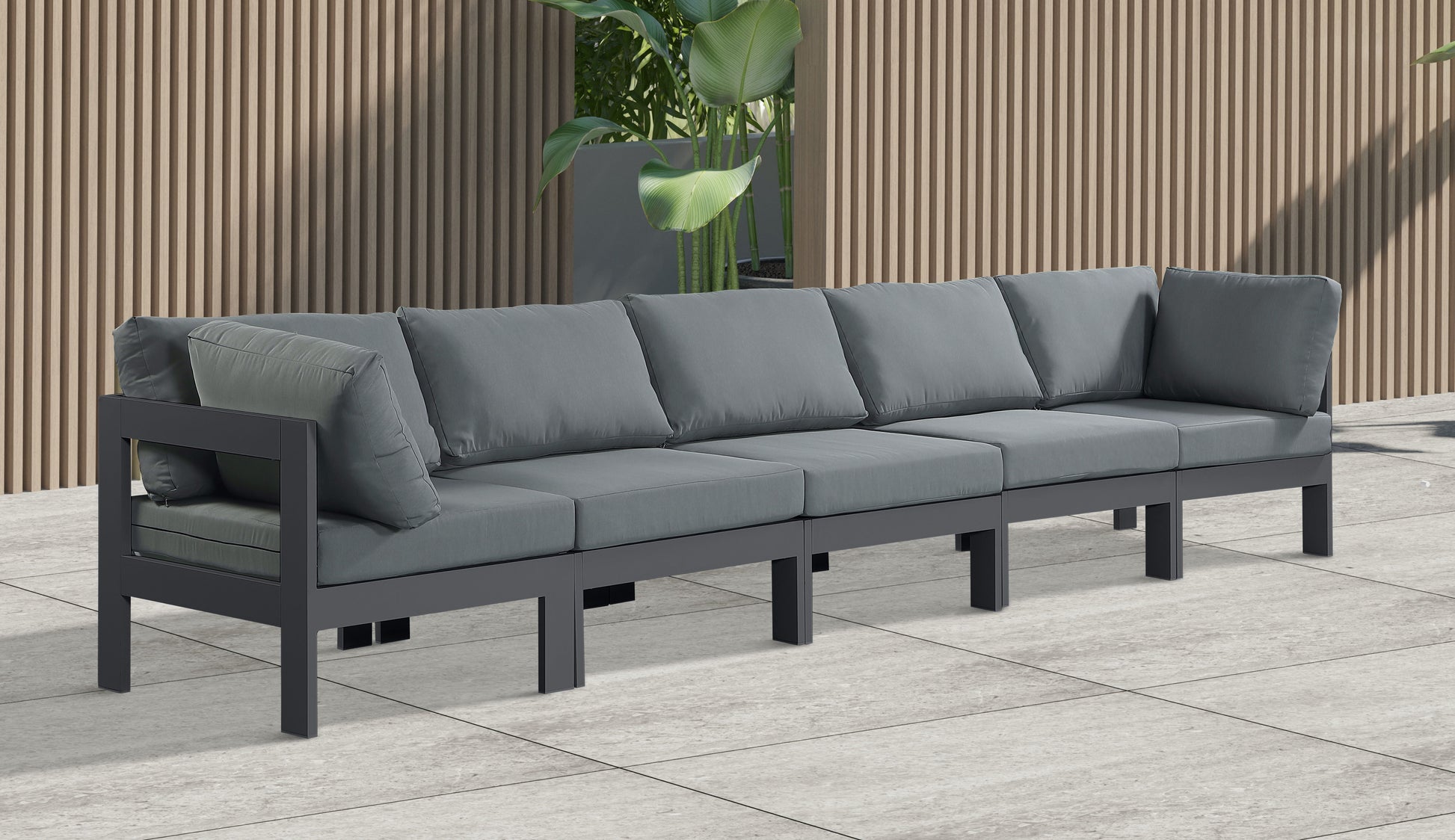 Nizuc - Outdoor Patio 5 Seat Modular Sofa With Gray Frame