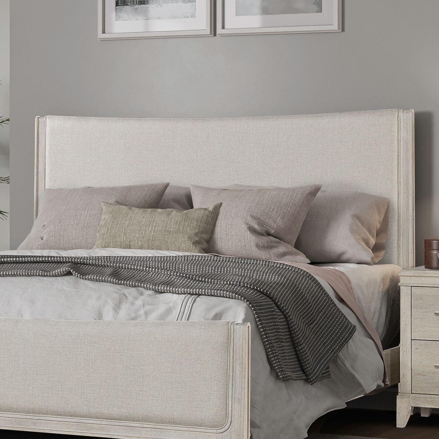 New Haven - Upholstered Panel Headboard