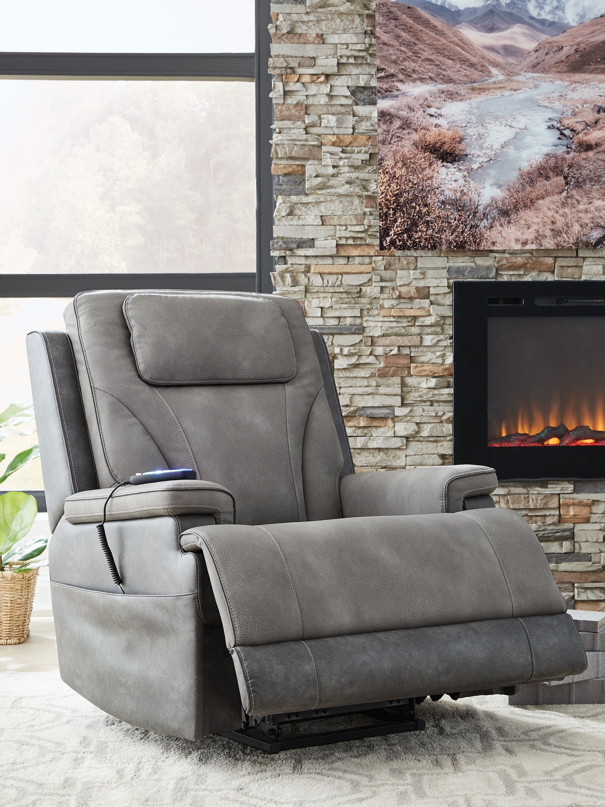 4Z-Peaceful Pause - Serenity Zone - Power Lift Recliner