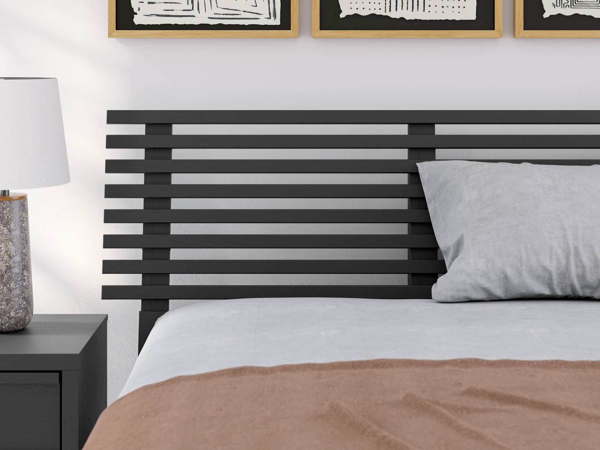Danziar - Slat Panel Bed