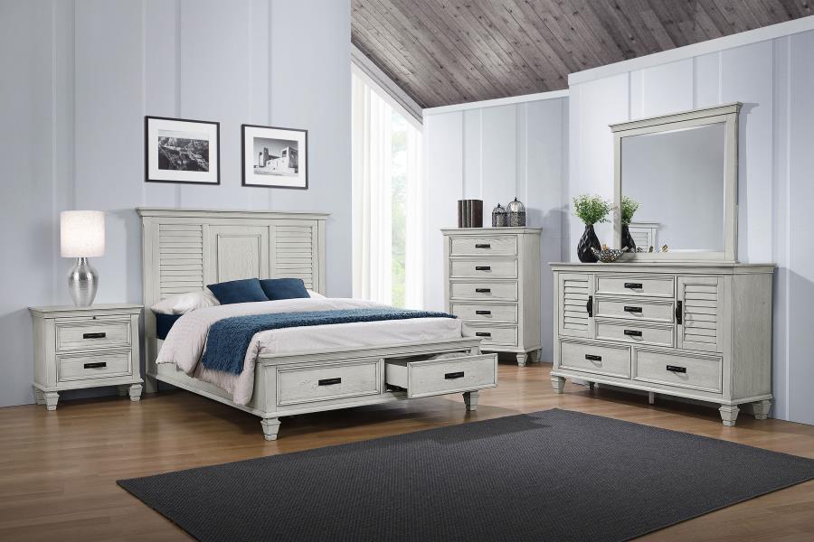 Franco - Wood Storage Panel Bed