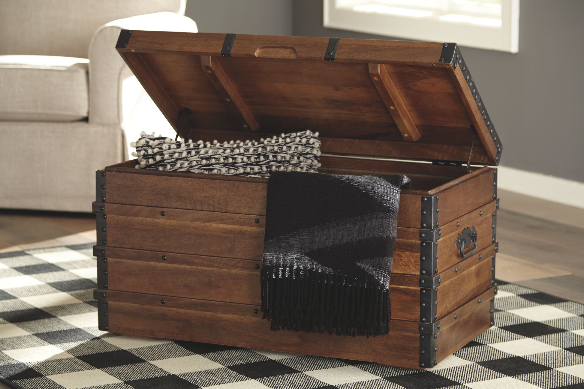 Kettleby - Brown - Storage Trunk